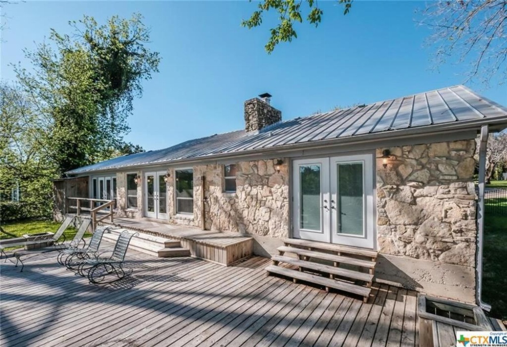 Maverick'S River Haus Home Main image