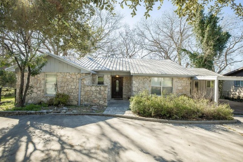 Maverick'S River Haus Home image 24