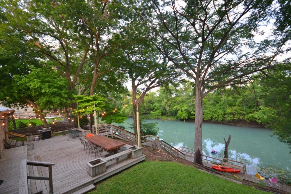 Maverick'S River Haus Home