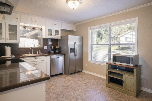 Maverick'S River Haus Home image 44